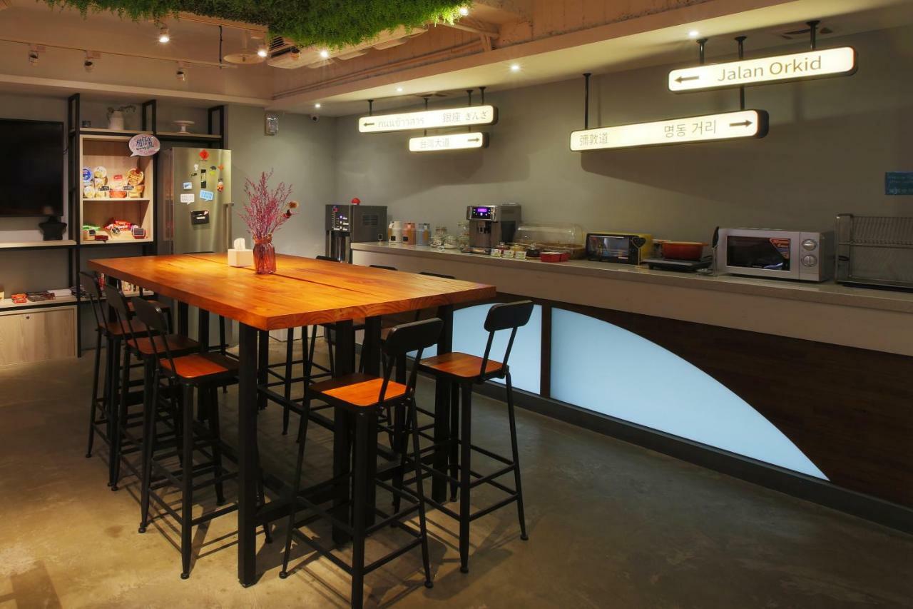 Loosha Hostel Tajcshung Kültér fotó
