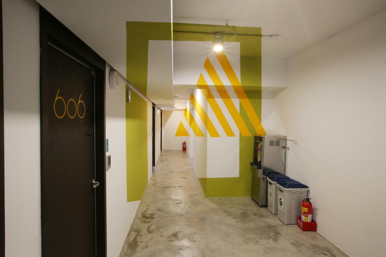 Loosha Hostel Tajcshung Kültér fotó